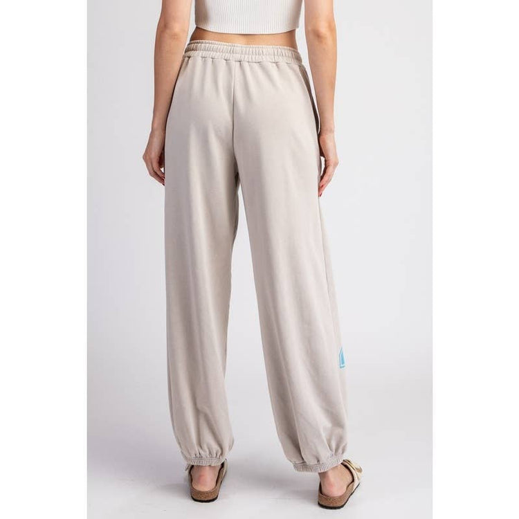 STYLE USA - MINERAL WASHED STAR PATCH PANTS: SAGE / L