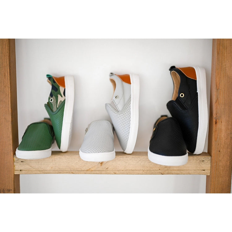 Camo Quinn Slip On Size 6