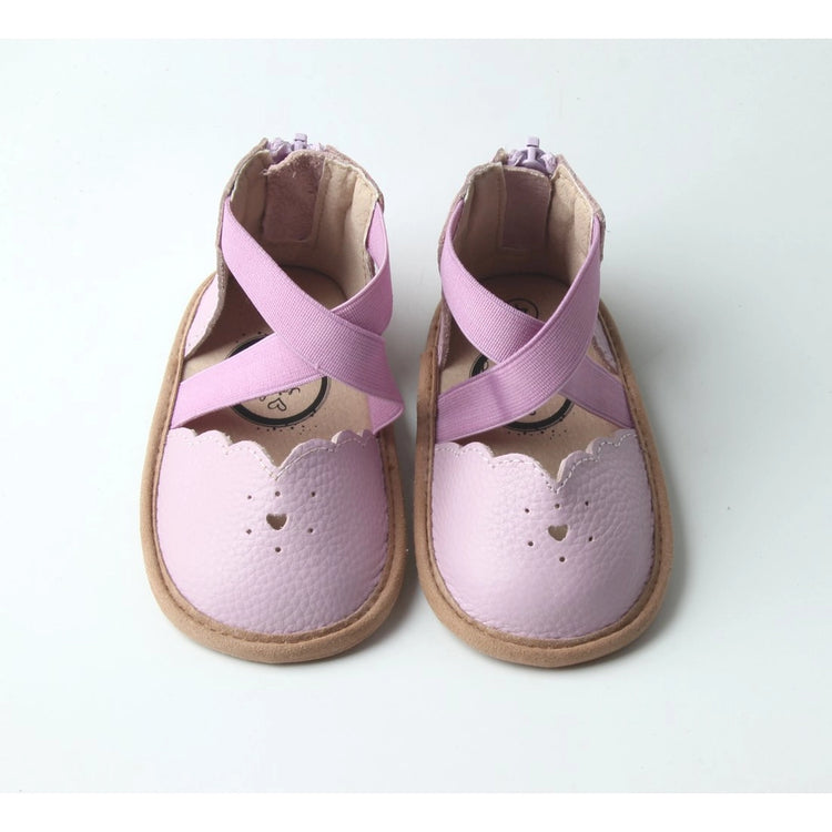 Lavender Sophia Sandal size 4