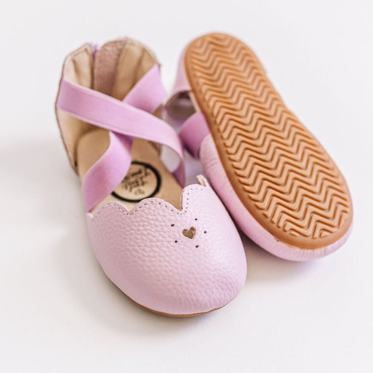 Lavender Sophia Sandal size 4