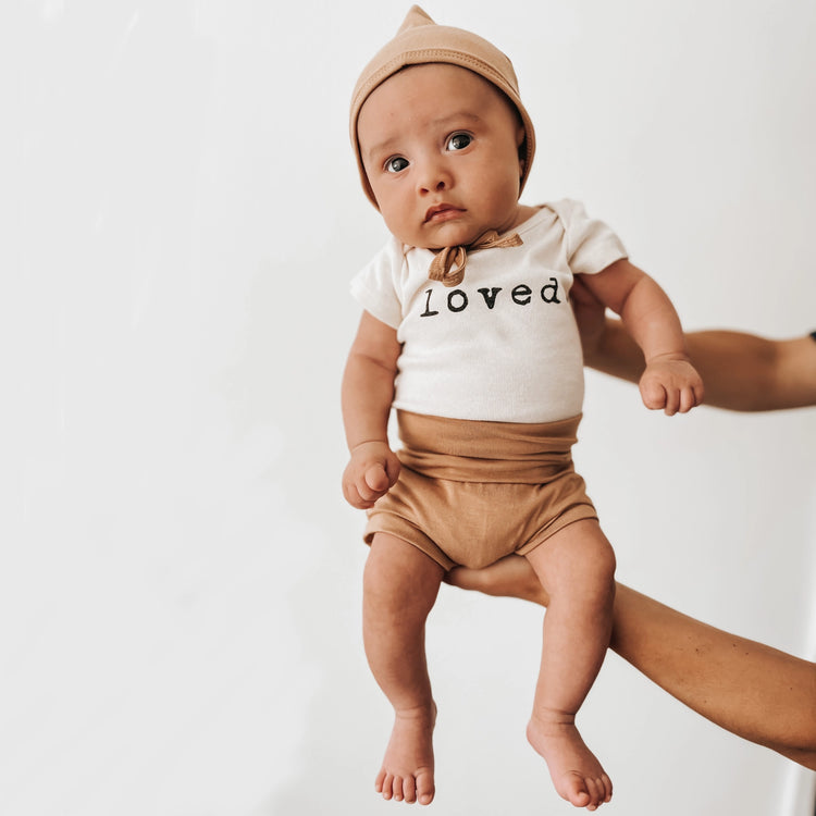 Loved - Short Sleeve Organic Cotton Bodysuit 3 - 6 months