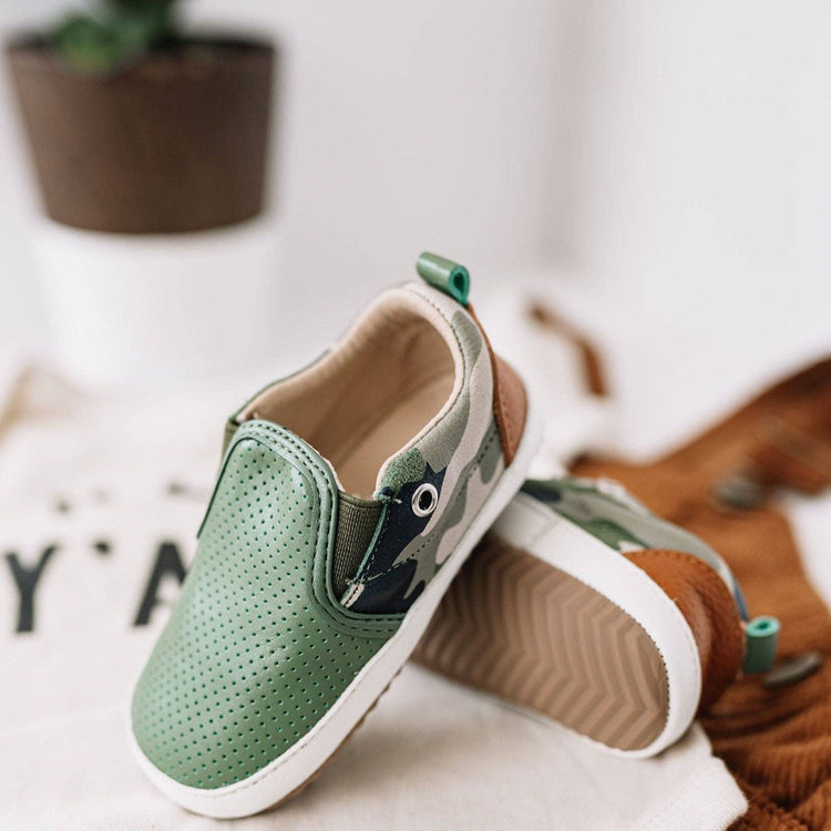 Camo Quinn Slip On Size 6